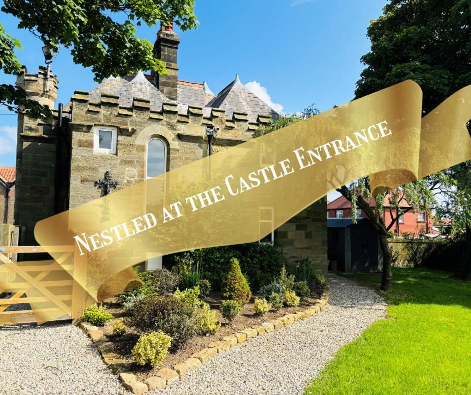 Hotel Sneaton Castle Whitby Exterior foto